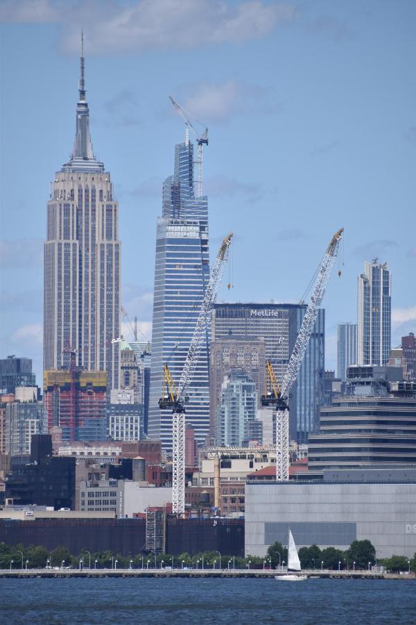 Riverhouse Extended * Jersey City